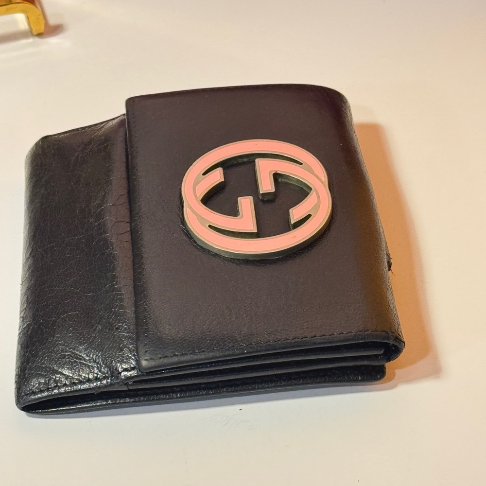 Gucci Black Leather Wallet with Pink Logo - Picture 2 of 15